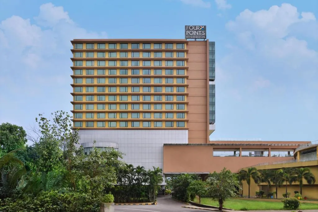 Aajchi Navi Mumbai | रहिवासी मंजुरी असताना थाटले पंचतारांकित हॉटेल