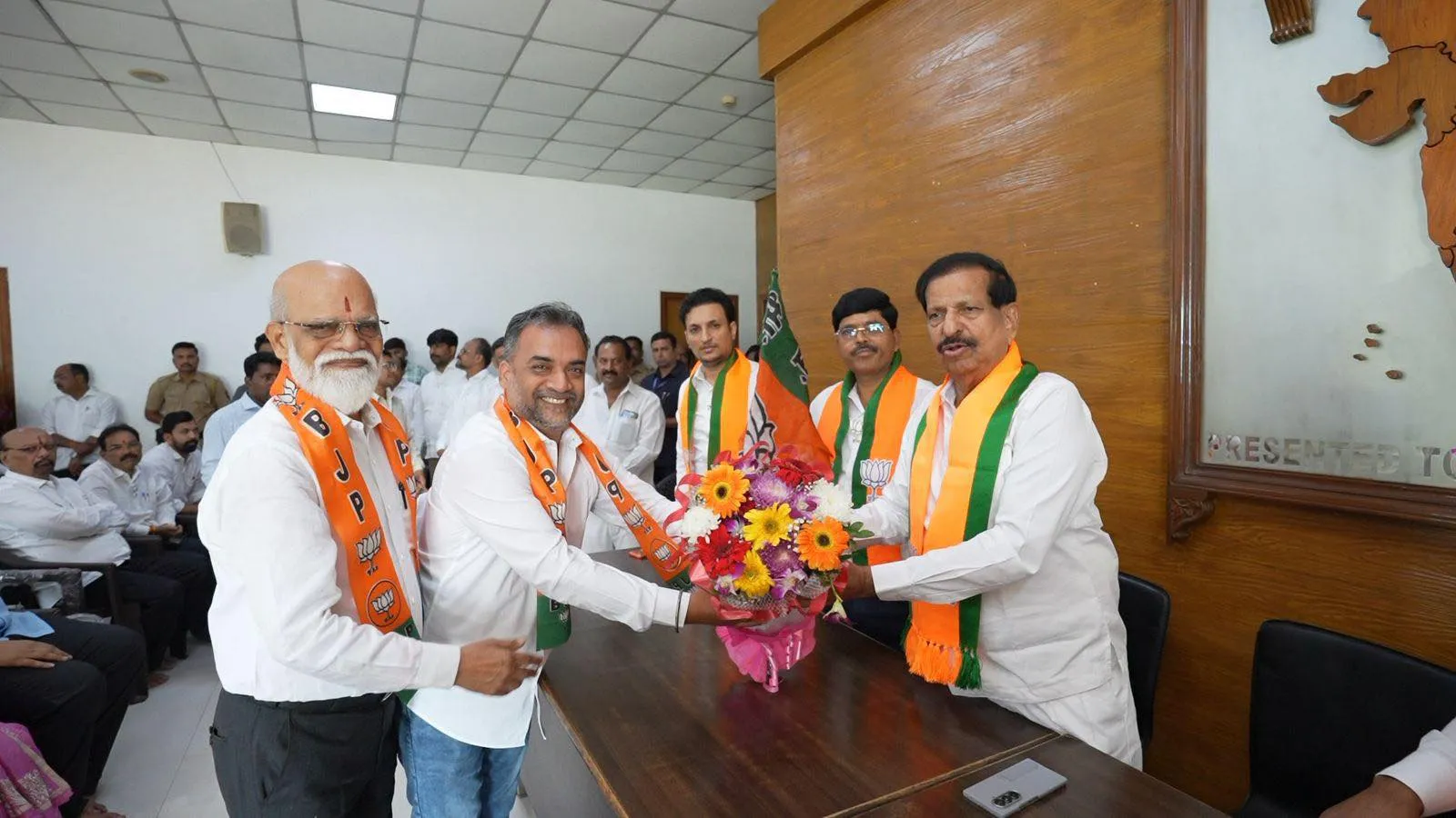 Aajchi Navi Mumbai | नवी मुंबईत काका-दादा एकत्र