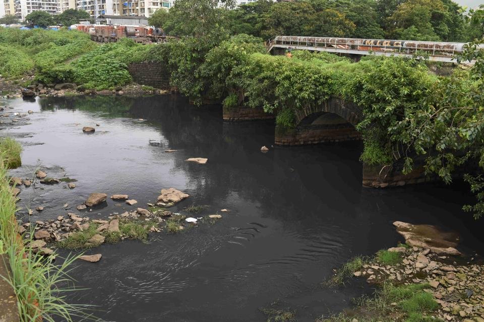 Aajchi Navi Mumbai | कासाडी प्रदूषणाच्या विळख्यात