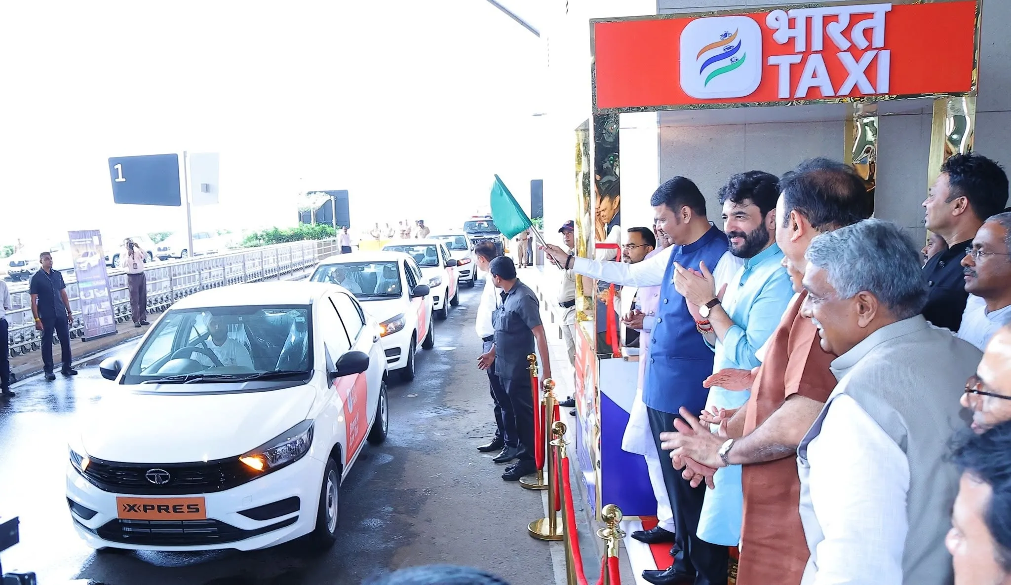 Aajchi Navi Mumbai | नवी मुंबई विमानतळावर ‌‘भारत टॅक्सी‌’ चा शुभारंभ