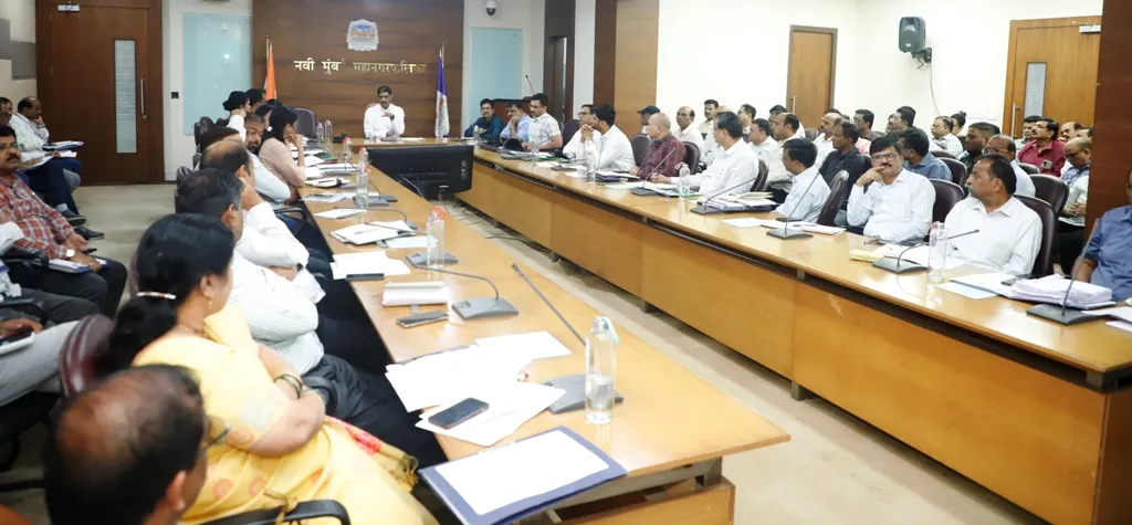 Aajchi Navi Mumbai | मतदार यादी कार्यक्रमाची प्रभावी अंमलबजावणी करा