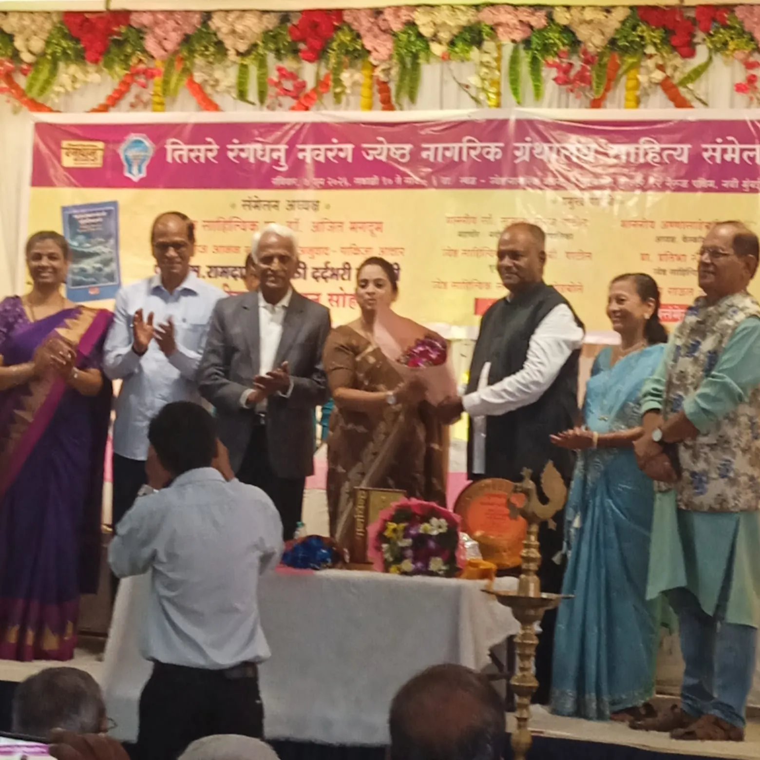 Aajchi Navi Mumbai | मराठी साहित्यिकांनी अनुभवविश्व विस्तारावे