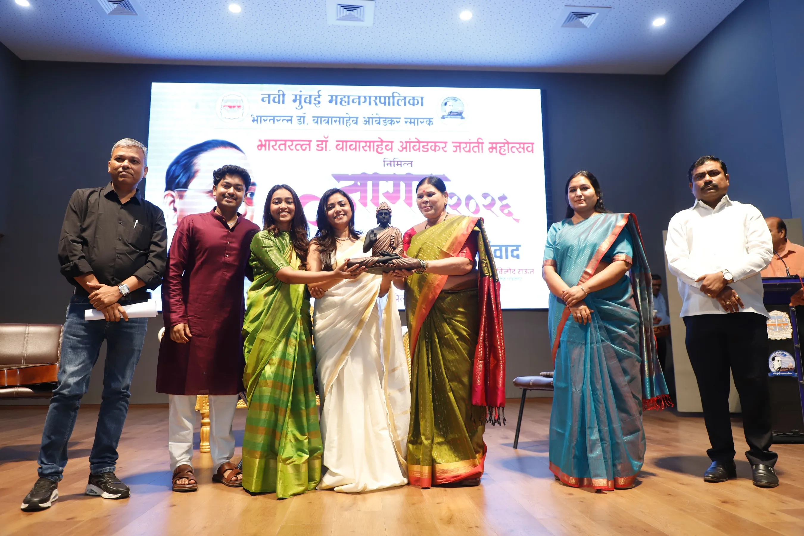 Aajchi Navi Mumbai | नव्या पिढीपर्यंत बाबासाहेब पोहचविण्यासाठी गीतसंगीत...