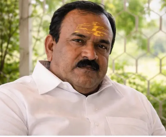 Aajchi Navi Mumbai | खरातच्या संस्थेत महापालिका अधिकाऱ्यांची गुंतवणूक?