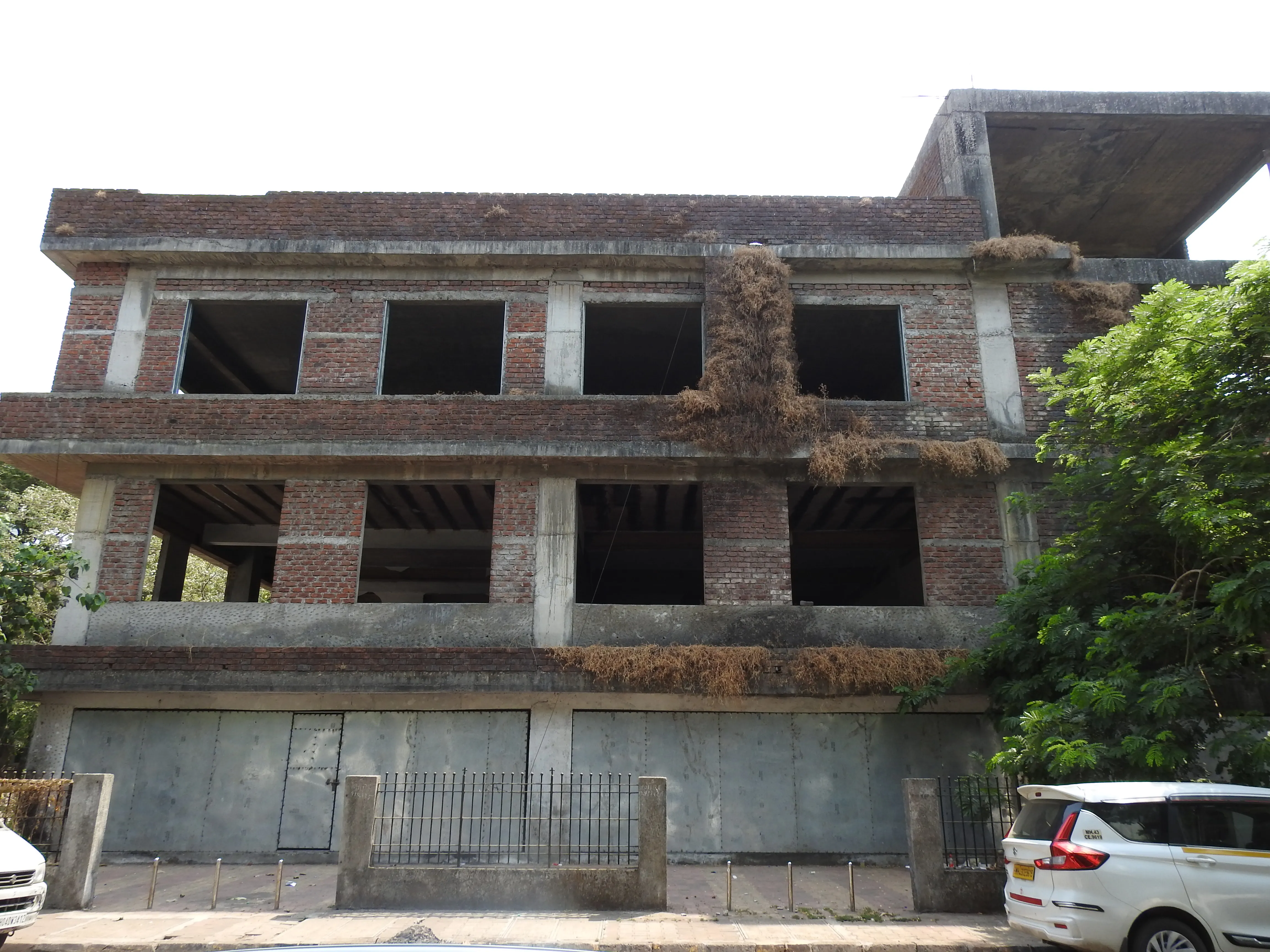 Aajchi Navi Mumbai | बहुउद्देशीय इमारतीची पुनर्बांधणी 70 कोटींवर