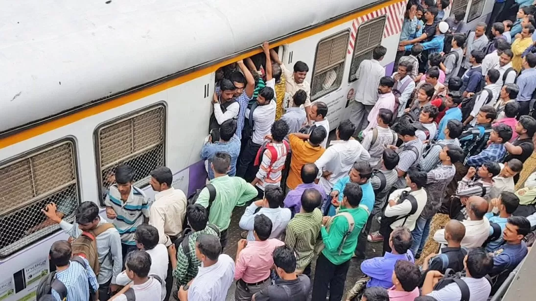 Aajchi Navi Mumbai | दुखापतग्रस्त प्रवाशाला रेल्वेकडून मिळणार नुकसान भरपाई